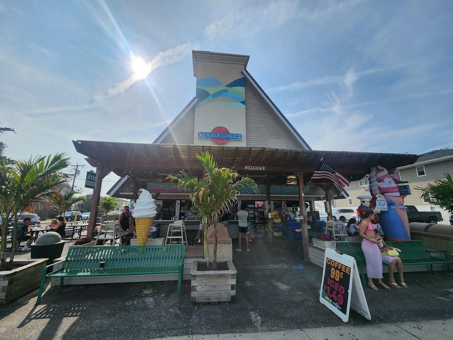 Mamalukes Pizza & Ice Cream